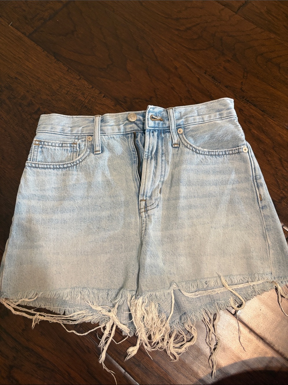 Madewell The Perfect Jean Short size 25